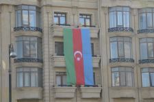 Bu gün Azərbaycan bayrağı ölkənin hər yerində qürurla dalğalanır - FOTOSESSİYA