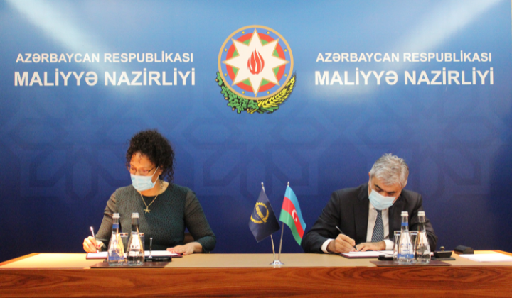 Между Азербайджаном и международными финансовыми структурами подписаны кредитные соглашения