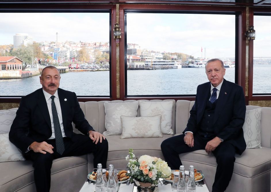 President Ilham Aliyev takes part in VIII Turkic Council Summit (PHOTO/VIDEO)