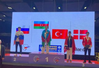 Two Azerbaijani taekwondo fighters win gold medals at European Championship (PHOTO)