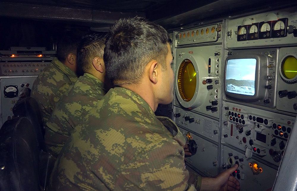 Hava hücumundan müdafiə bölmələri 1 nömrəli hazırlığa gətirildi (FOTO/VİDEO)