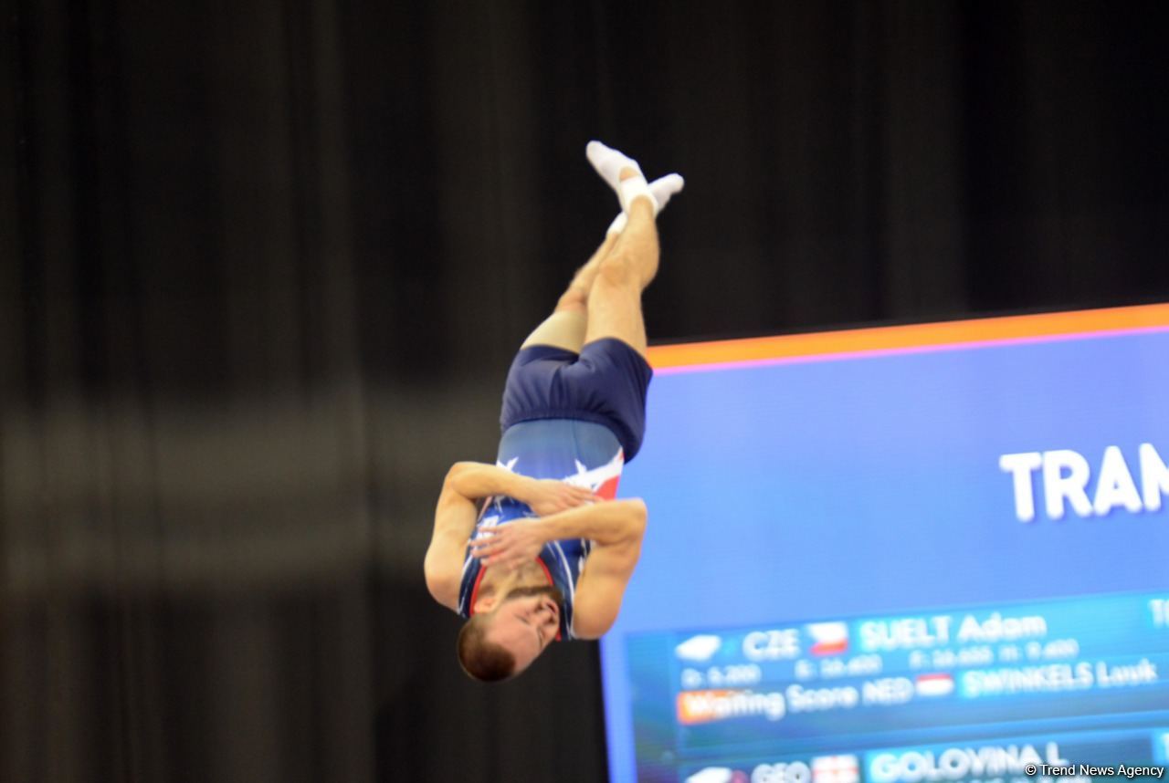 Batut Gimnastikası və Tamblinq üzrə 35-ci Dünya Çempionatının birinci günündən ən maraqlı görüntülər (FOTO)