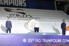 В Баку прошла церемония награждения победителей ЧМ в программе прыжков на двойном мини-батуте и акробатической дорожке (ФОТО)