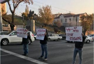 Yerevanda etiraz aksiyaları keçirilir - Saxlanılanlar var (FOTO)