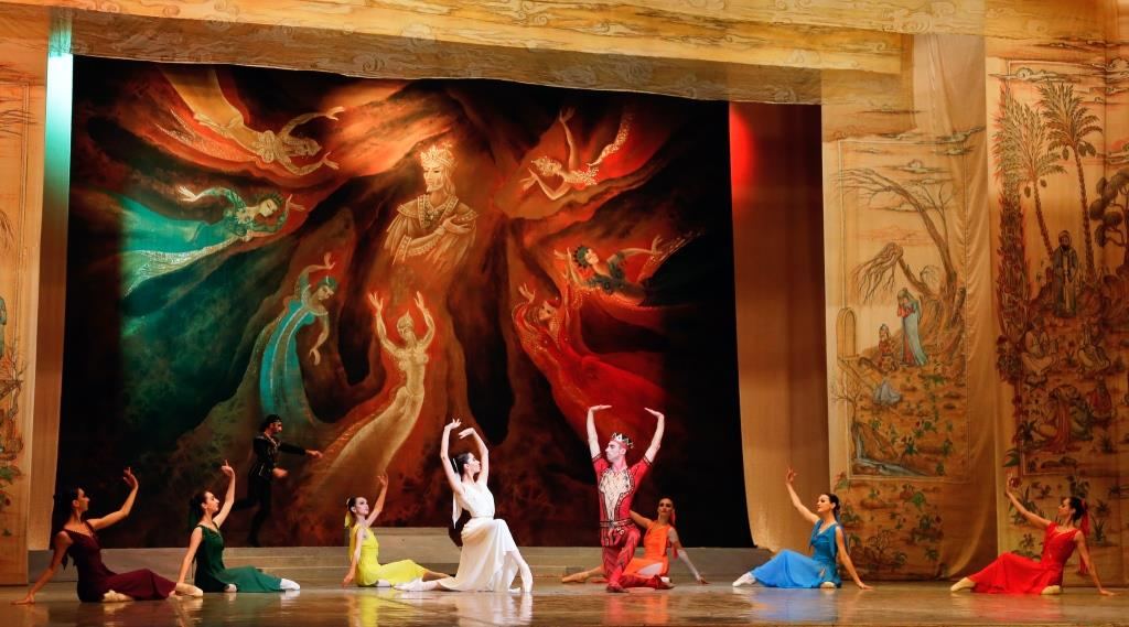 Грандиозная премьера в Баку - новое дыхание гениальной музыки (ФОТО)
