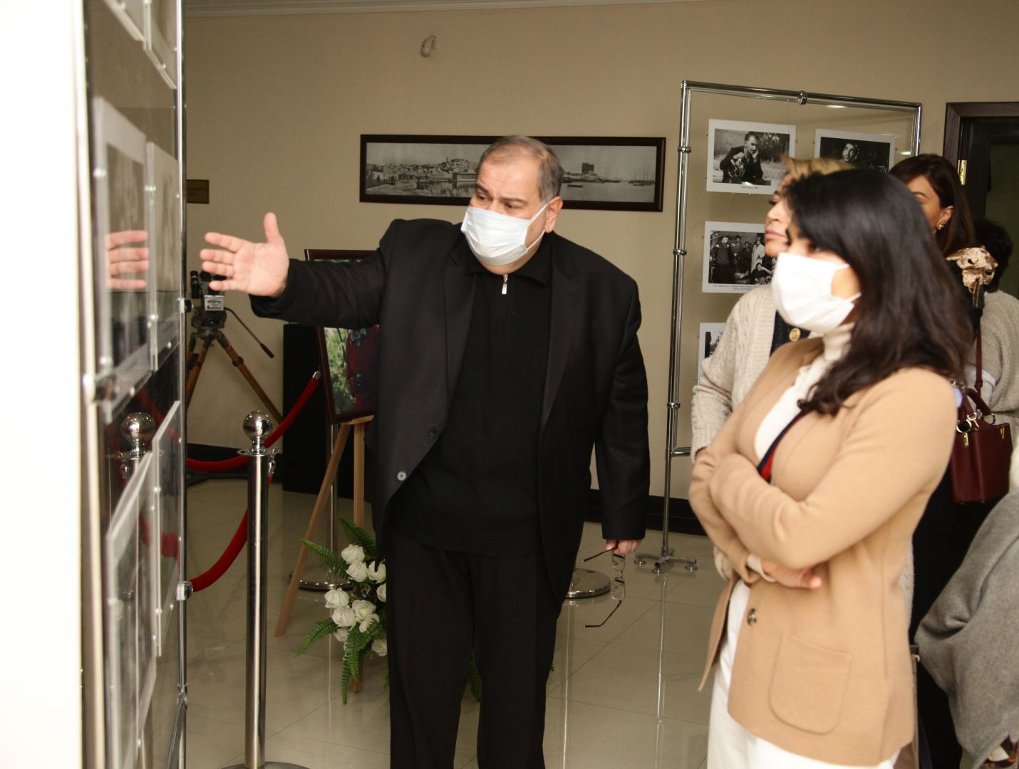 В Госфильмофонде Азербайджана открылась выставка памяти выдающегося Мастера кино Расима Оджагова (ФОТО)