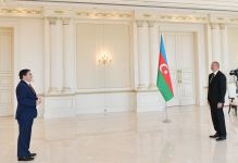 Президент Ильхам Алиев принял верительные грамоты новоназначенного посла Чили (ФОТО/ВИДЕО)