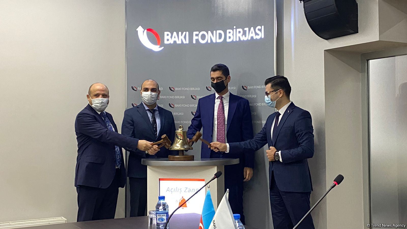 Bakı Fond Birjasında "Optimal Electronics" MMC-nin istiqrazlarının yerləşdirilməsi üzrə hərrac keçirilib (FOTO)