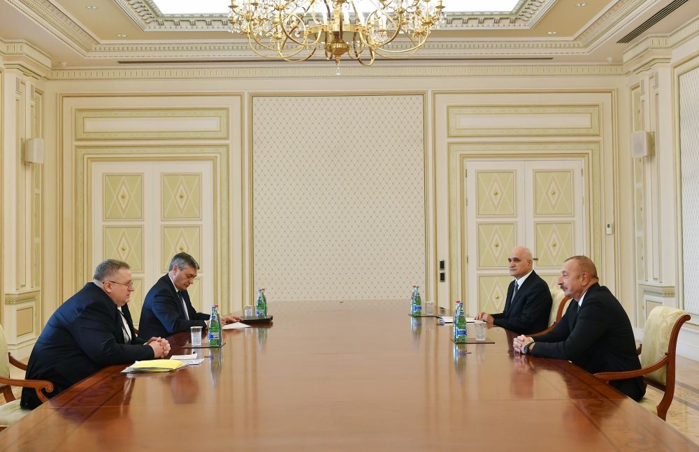 Президент Ильхам Алиев принял заместителя премьер-министра Российской Федерации (ВИДЕО)