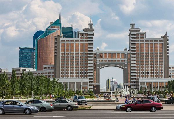 Kazakhstan's Samruk-Kazyna intends to record KazMunayGas's minimum guaranteed dividend amount