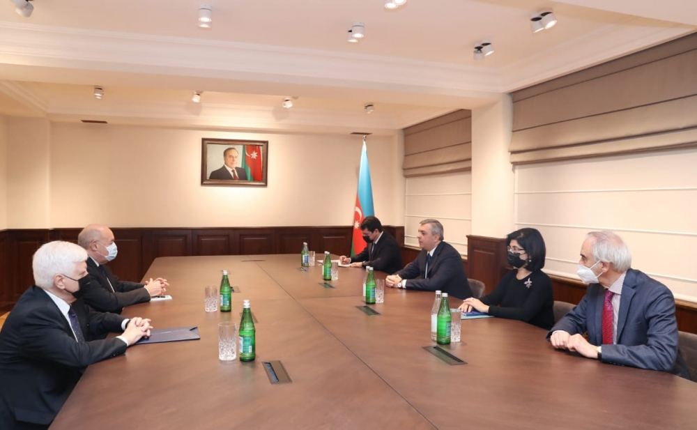 Азербайджан и Россия обсудили перспективы развития гуманитарного сотрудничества (ФОТО)
