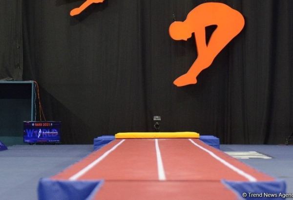 Всемирные соревнования среди возрастных групп в Баку: определились финалисты в прыжках на акробатической дорожке у женщин
