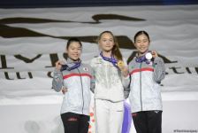 В Баку состоялась церемония награждения победителей второго дня Всемирных соревнований среди возрастных групп по прыжкам на батуте и тамблингу (ФОТО)