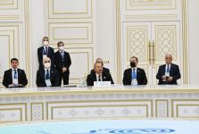 Президент Ильхам Алиев принимает участие в XV саммите Организации экономического сотрудничества в Ашхабаде (ФОТО/ВИДЕО)