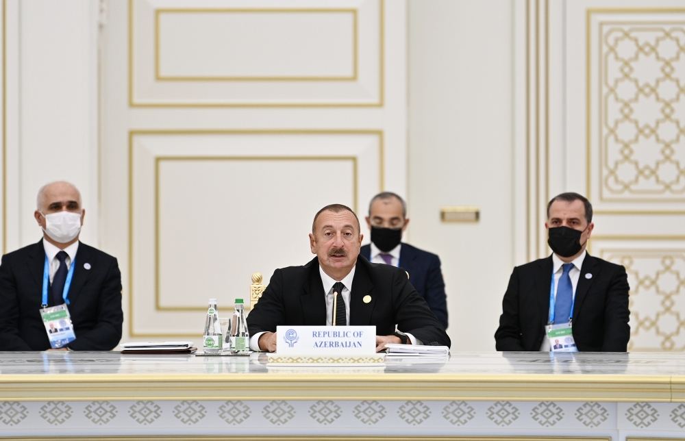 Президент Ильхам Алиев: В последние 18 лет ВВП Азербайджана увеличился более чем втрое