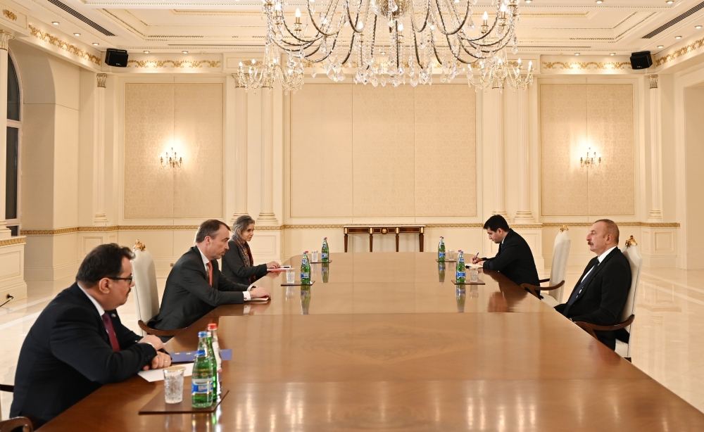 President Ilham Aliyev receives EU Special Representative for South Caucasus (PHOTO) (UPDATE)