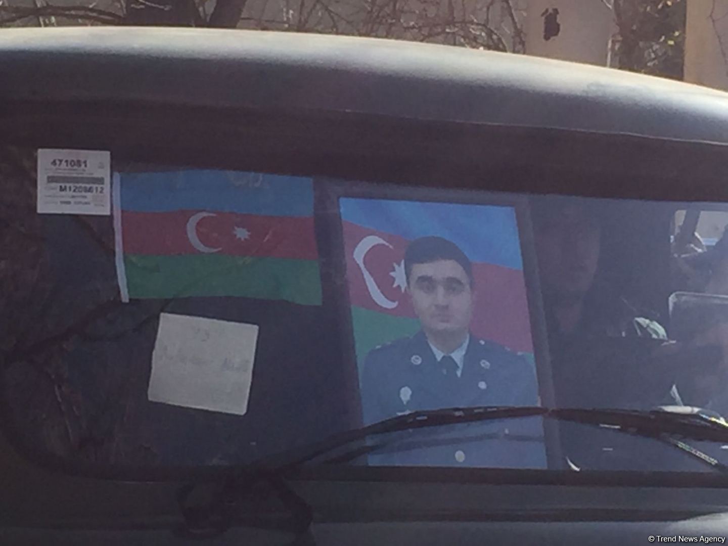 Bodies of Azerbaijani servicemen from military helicopter crash, taken to farewell ceremony (PHOTO) - Gallery Image