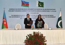 Azərbaycan-Pakistan Hökumətlərarası Birgə Əməkdaşlıq Komissiyasının yeddinci iclasının Protokolu imzalanıb (FOTO) - Gallery Thumbnail