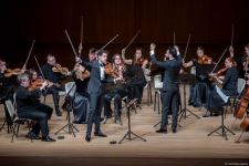 Великолепный концерт оркестра Kremerata Baltika в Баку (ФОТО)