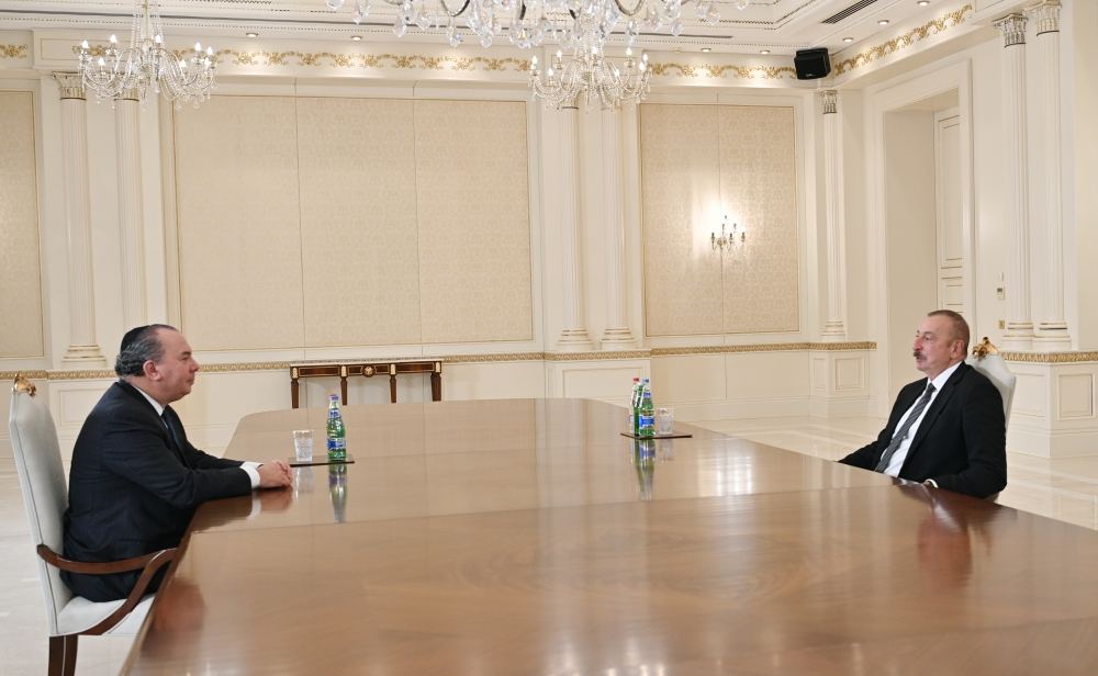 Президент Ильхам Алиев принял президента Фонда этнического взаимопонимания США (ВИДЕО)