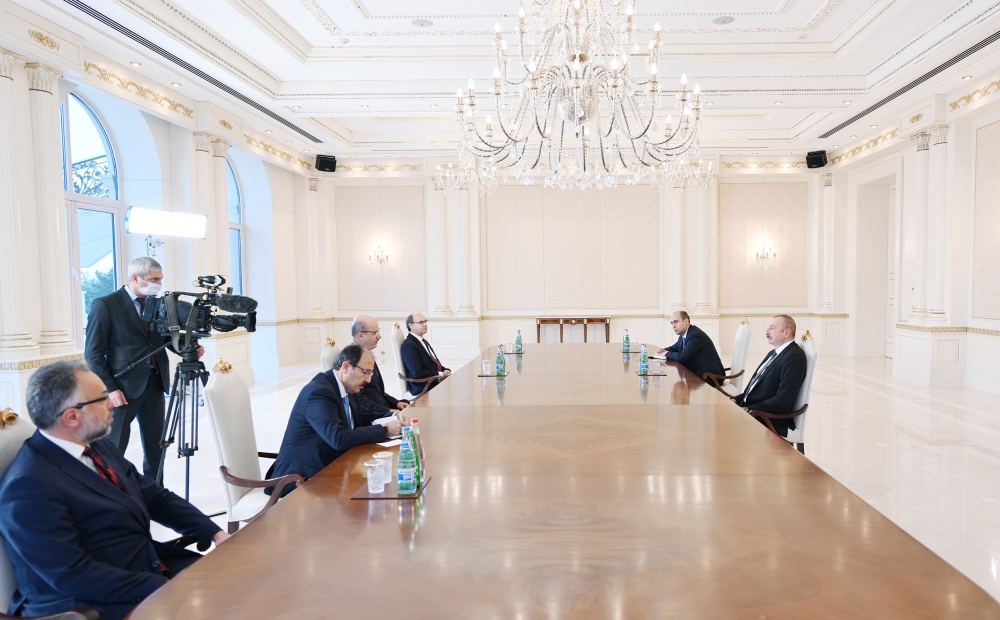 Президент Ильхам Алиев принял председателя Совета высшего образования Турции (ФОТО/ВИДЕО)