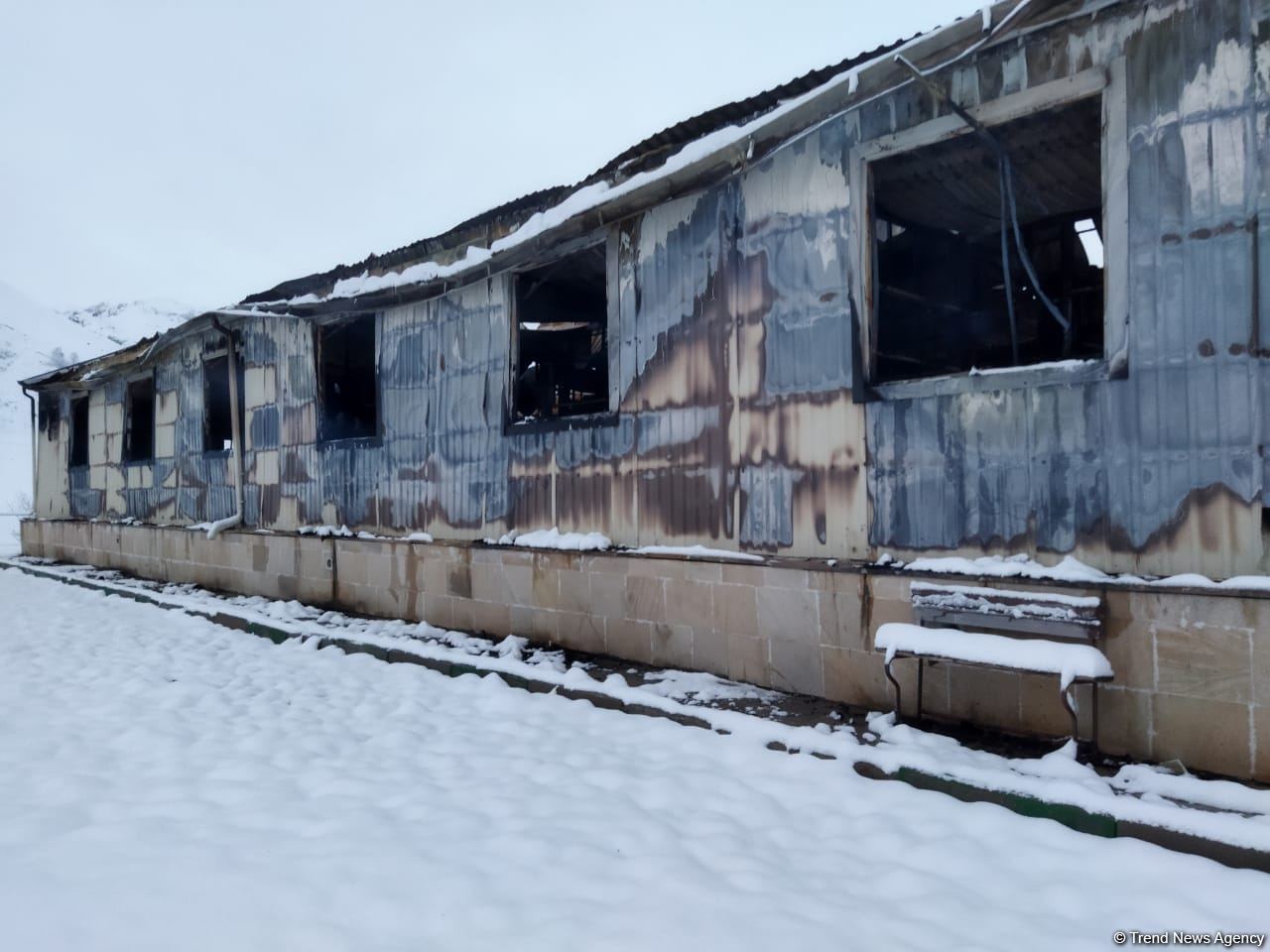 На месте сгоревшей школы в Губинском районе построят новую (ФОТО/ВИДЕО) - Gallery Image