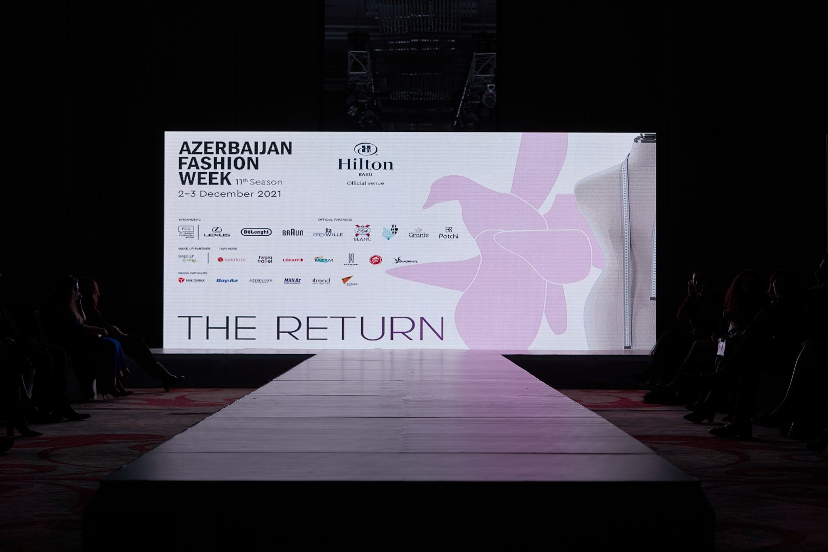 Azerbaijan Fashion Week  - вечерние и свадебные платья, харыбюльбюль, эклектика, ready-to-wear…  (ФОТО)