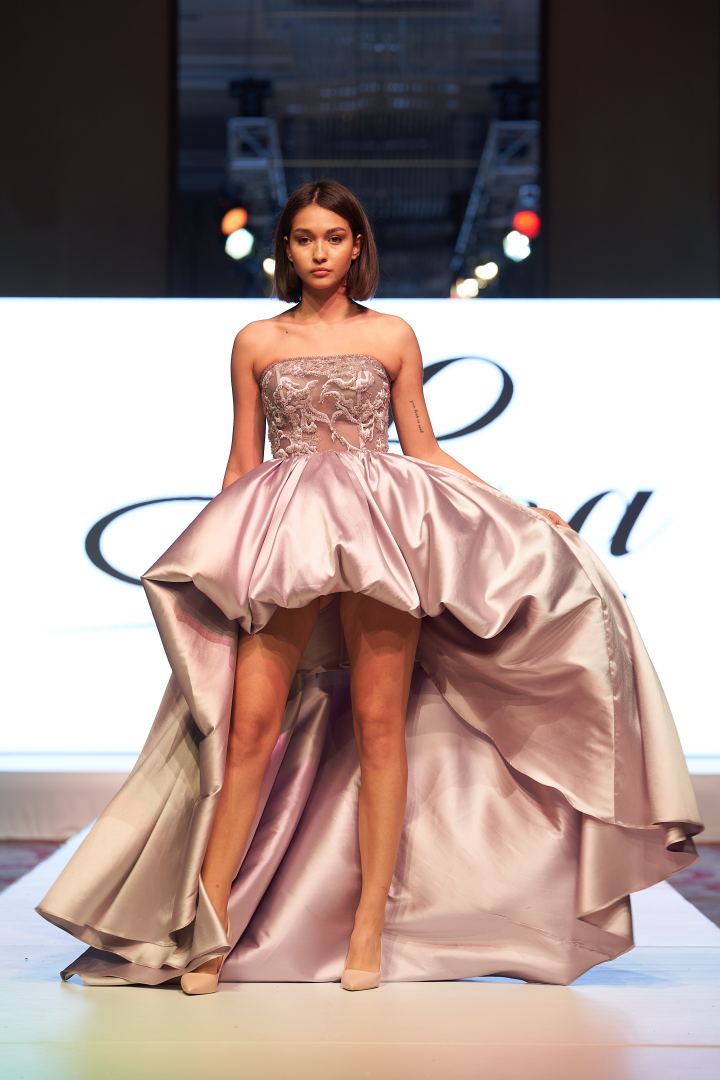 Azerbaijan Fashion Week  - вечерние и свадебные платья, харыбюльбюль, эклектика, ready-to-wear…  (ФОТО)