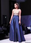 "Карабахская Принцесса" Фахрии Халафовой на Azerbaijan Fashion Week – впервые наряд с принтами харыбюльбюль,  образ Агабейим, розы…(ФОТО)