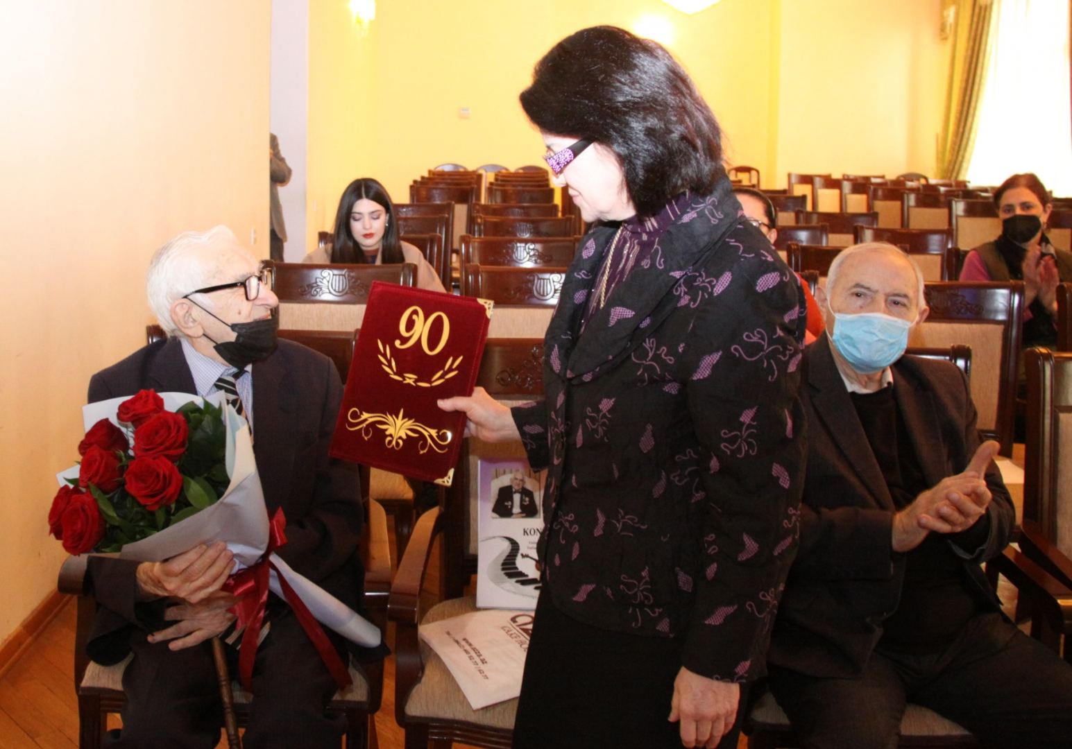 90 лет Тофигу Бакиханову! Коллеги поздравляют юбиляра (ФОТО) - Gallery Image