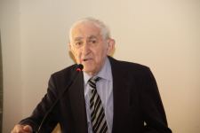 90 лет Тофигу Бакиханову! Коллеги поздравляют юбиляра (ФОТО) - Gallery Thumbnail