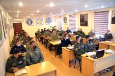 Стартовал учебный курс с участием военнослужащих ВВС Азербайджана и мобильной тренинговой группы НАТО (ФОТО) - Gallery Thumbnail