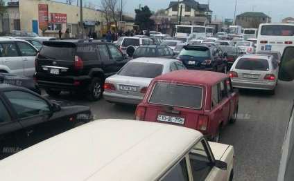 Дорожная полиция об ограничении движения на дороге Забрат-Кюрдаханы-Пиршаги в Баку