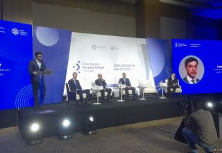 В Баку проходит Азербайджанский форум карьерного роста (ФОТО)