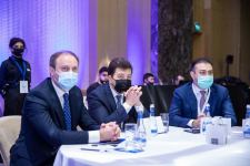 В Баку проходит Азербайджанский форум карьерного роста (ФОТО) - Gallery Thumbnail