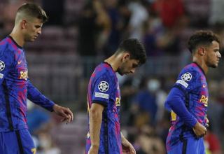 Bayern Munich 3-0 Barcelona: Xavi's side crash out of Champions League