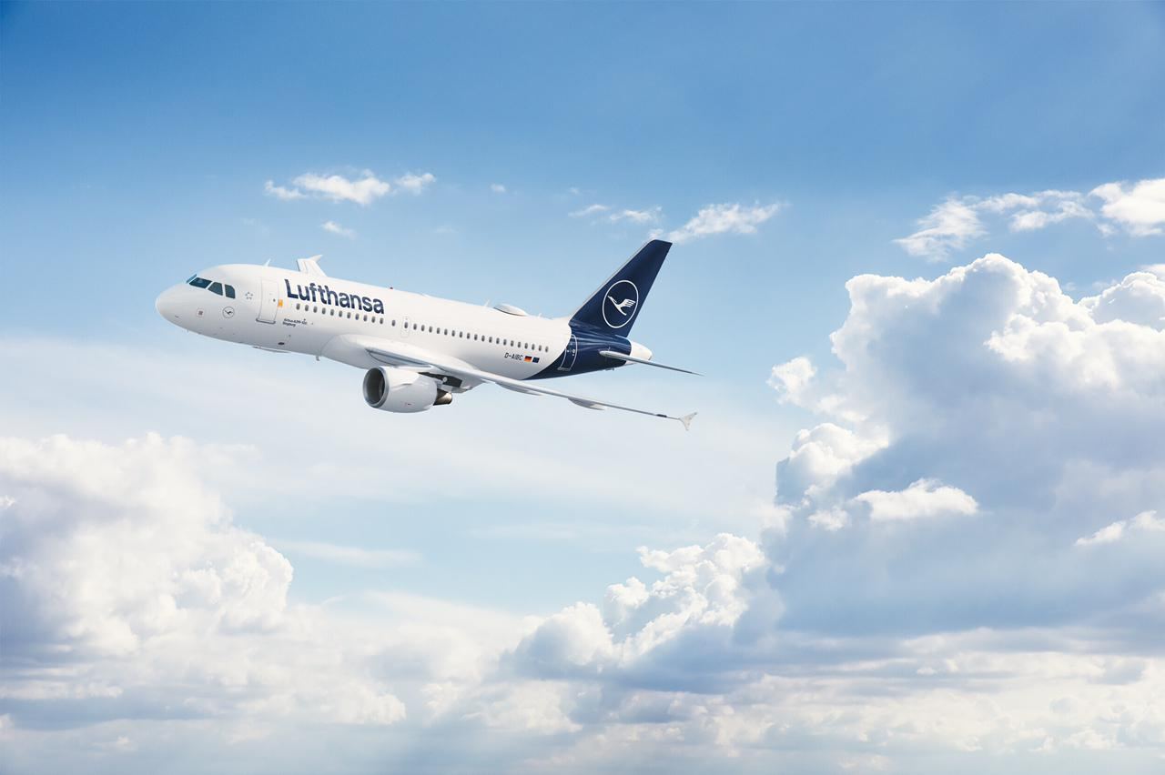 Lufthansa expects flight operations to return to normal in 2023