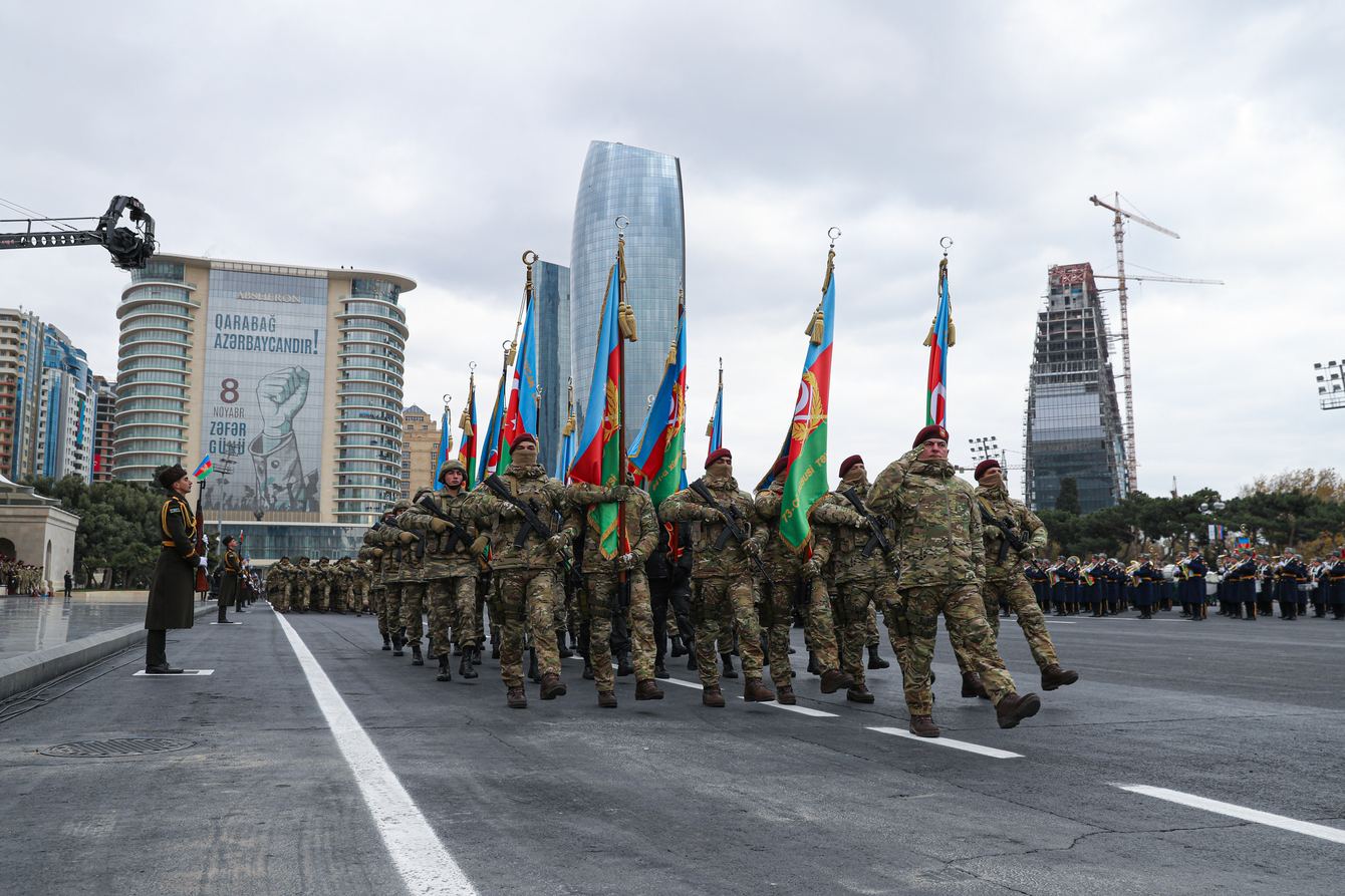 Azerbaijani defense minister instructs to solve issues of Lachin corridor