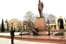 В азербайджанской армии проведен ряд мероприятий по случаю Дня памяти общенационального лидера Гейдара Алиева (ФОТО/ВИДЕО)