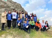 Международный день гор в Азербайджане отметили прокладкой новых маршрутов и экоакцией (ФОТО)