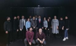 Эльнур Алиев встретился с коллективом Азербайджанского государственного театра пантомимы (ФОТО)