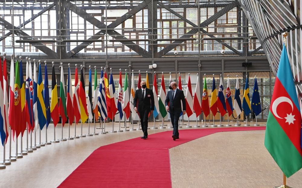 Brüsseldə Prezident İlham Əliyev ilə Avropa İttifaqı Şurasının Prezidenti arasında görüş olub (FOTO) (YENİLƏNİB) - Gallery Image