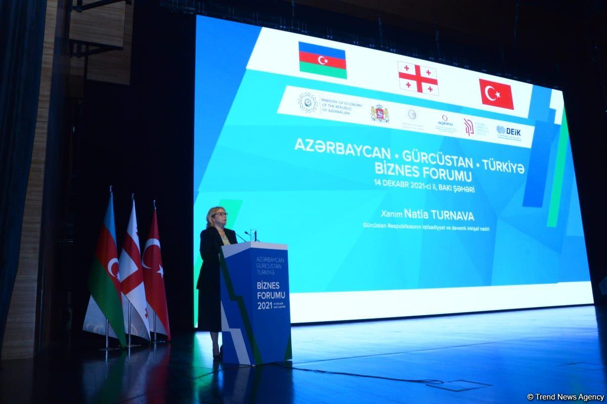 Azərbaycan-Türkiyə-Gürcüstan biznes forumu keçirilib (FOTO)