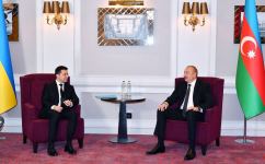 President Ilham Aliyev meets with Ukrainian President in Brussels (PHOTO/VIDEO)