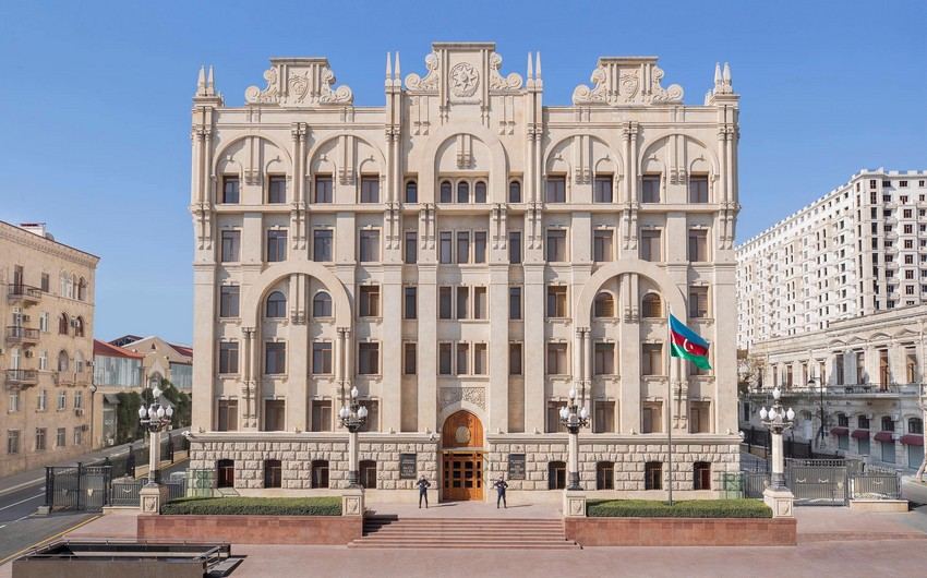 МВД Азербайджана расследует ДТП с автобусом в Шеки