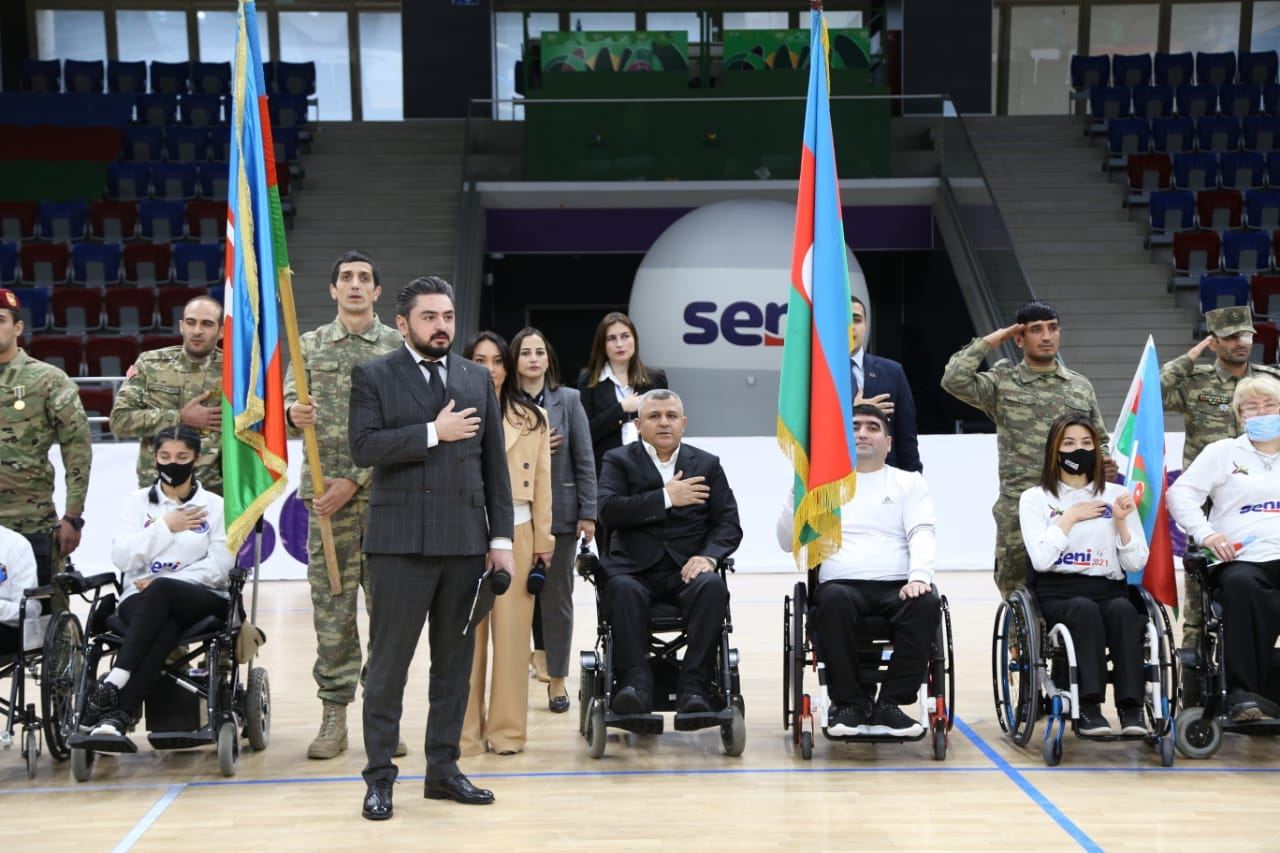 В Баку прошел парад с участием ветеранов Карабахской войны - определены победители SeniCup (ФОТО)