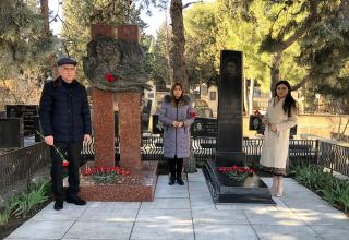 В Баку почтили память Вагифа Мустафазаде: он прожил короткую, но содержательную жизнь (ФОТО)
