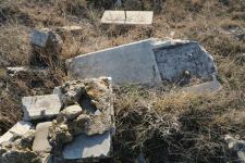 Омбудсмен Азербайджана осуществила миссию по установлению фактов разрушения кладбищ в Агдамском районе (ФОТО)