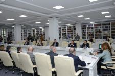 Azerbaijani, Russian experts discuss prospects for development of Baku-Moscow ties (PHOTO) - Gallery Thumbnail