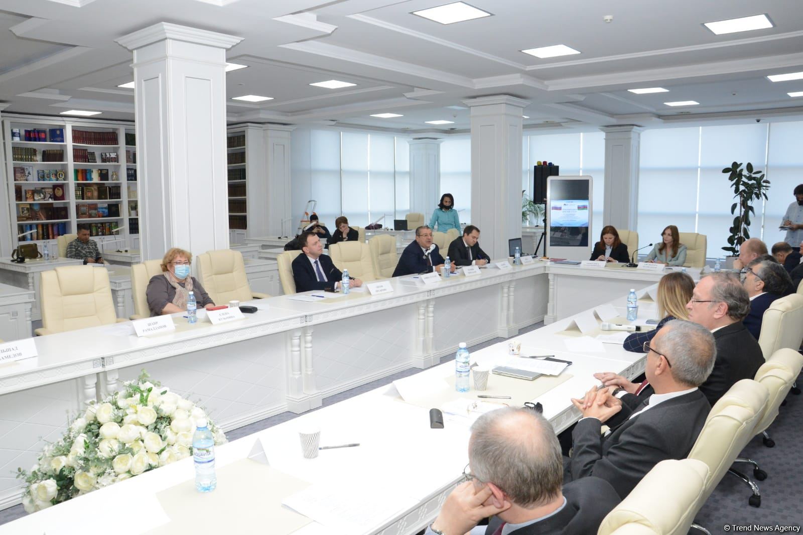 Azerbaijani, Russian experts discuss prospects for development of Baku-Moscow ties (PHOTO)